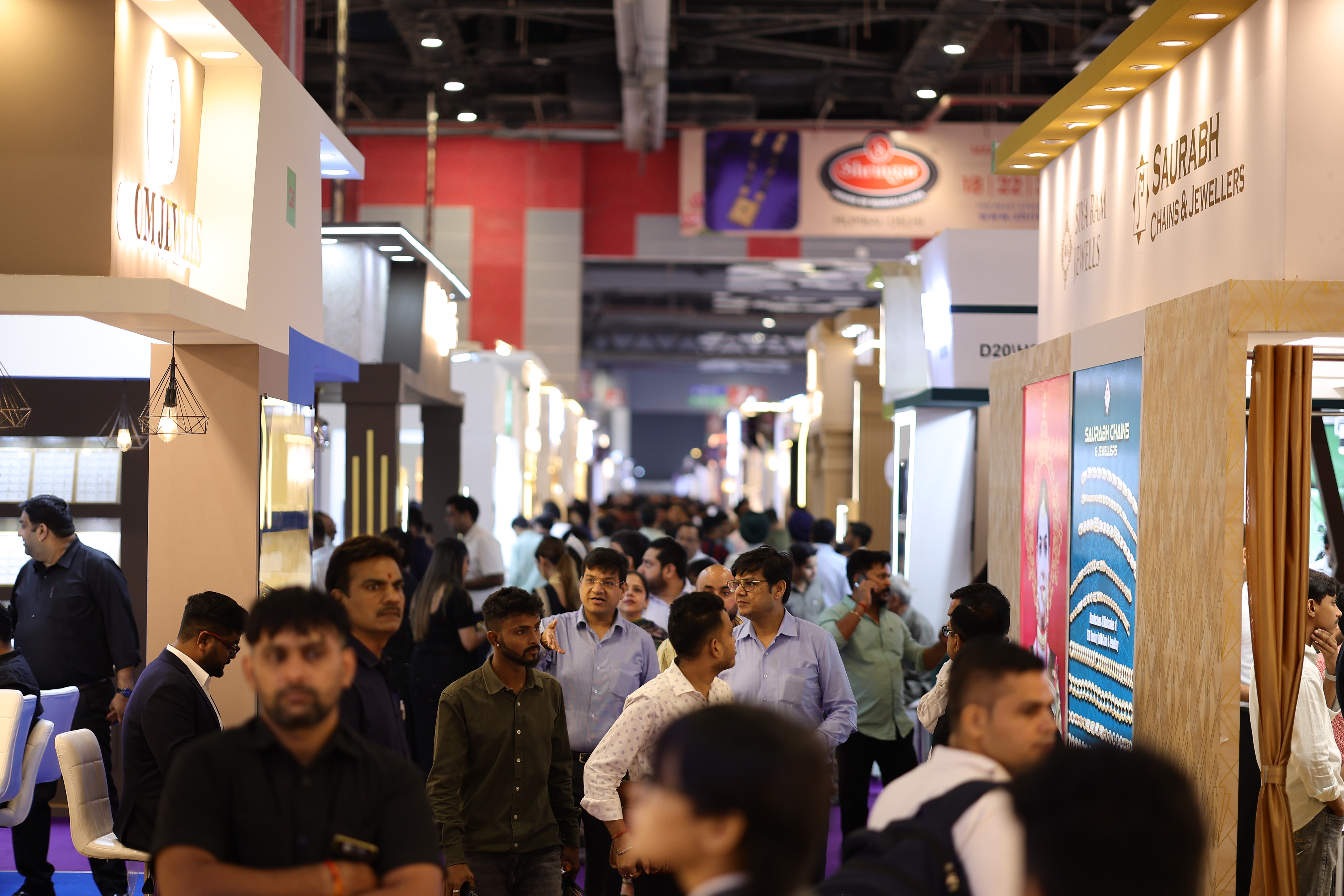 Exhibition crowd layout connection