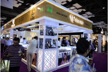 Exhibitor 01